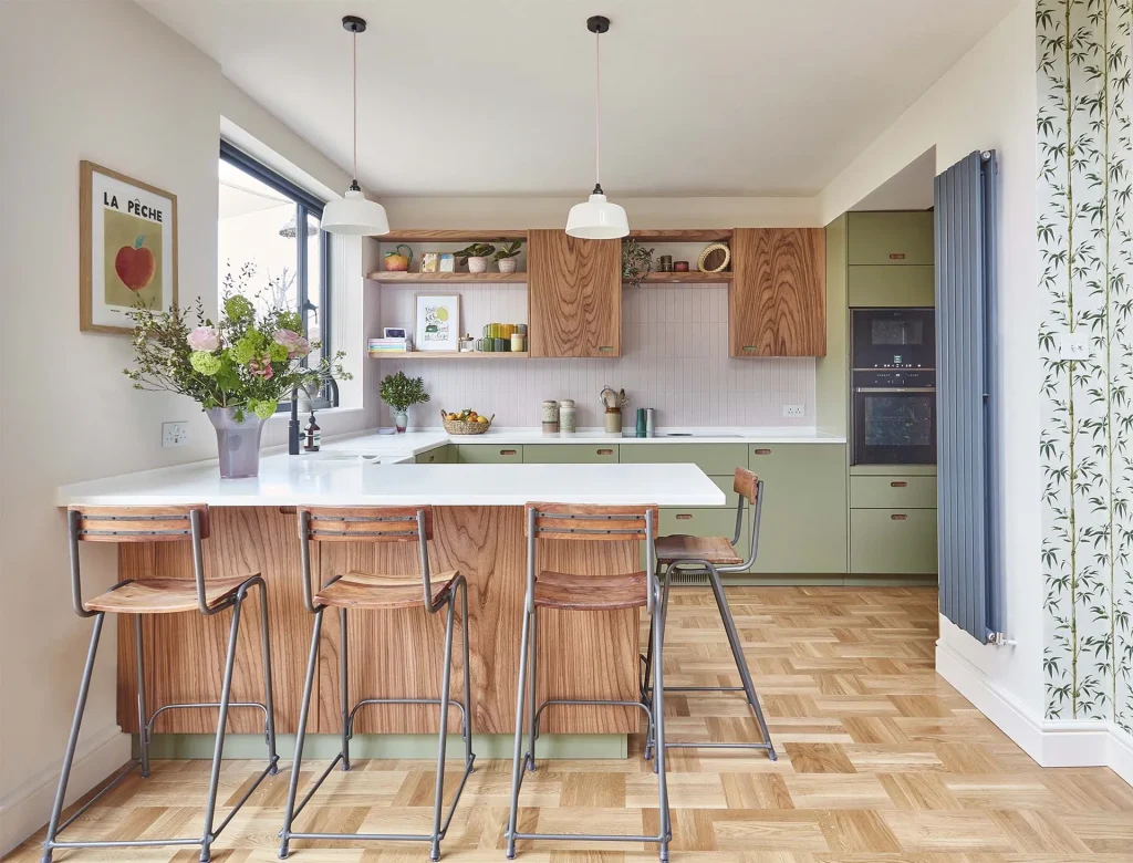 U-Shaped Kitchen with Breakfast Bar