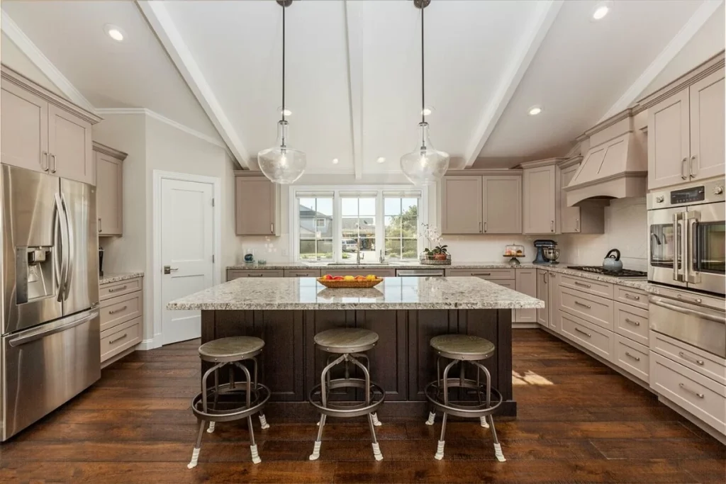 U-Shaped Kitchen